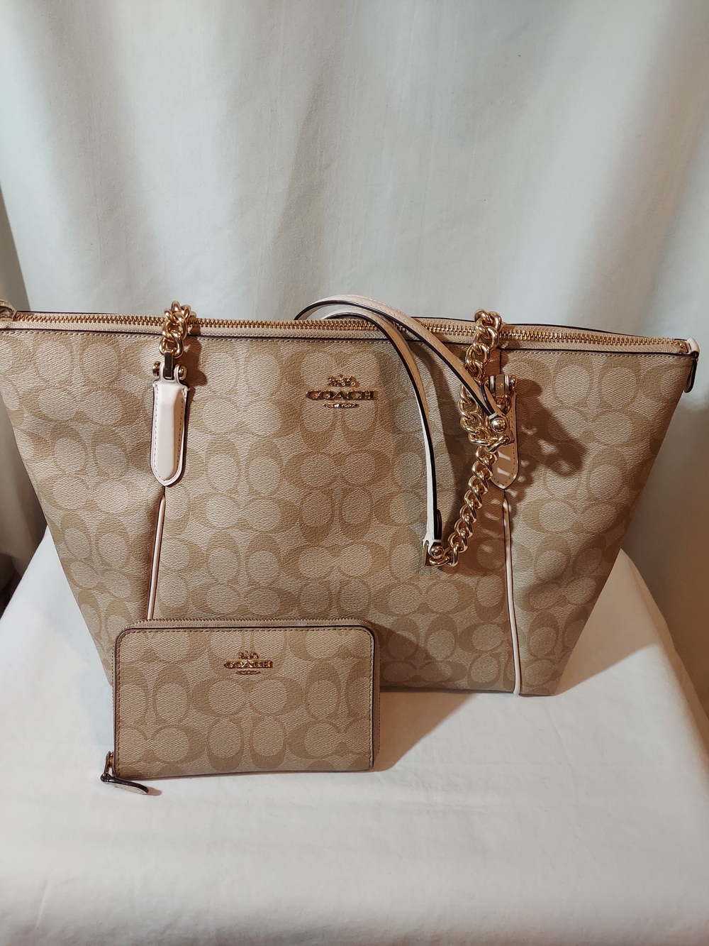 Coach Signature Ava Chain Tote & Matching Zip Wallet Set - Khaki/Chalk - Picture 3 of 14